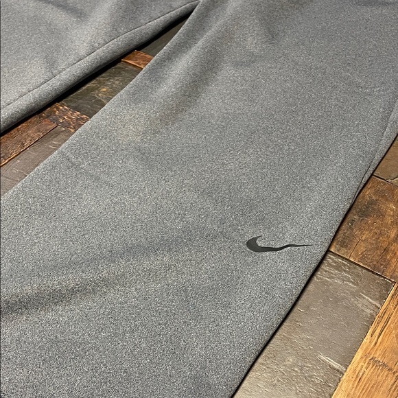 Nike XL Gray Sweatpants - Picture 3 of 11